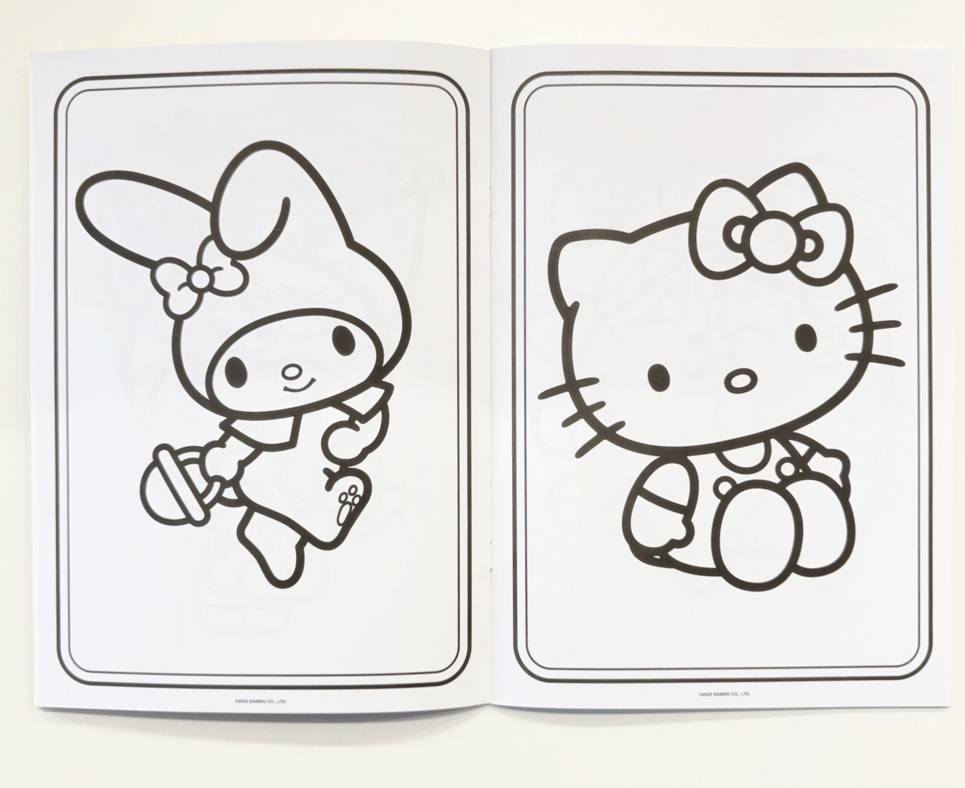 Hello Kitty Colouring Book - Anilas UK