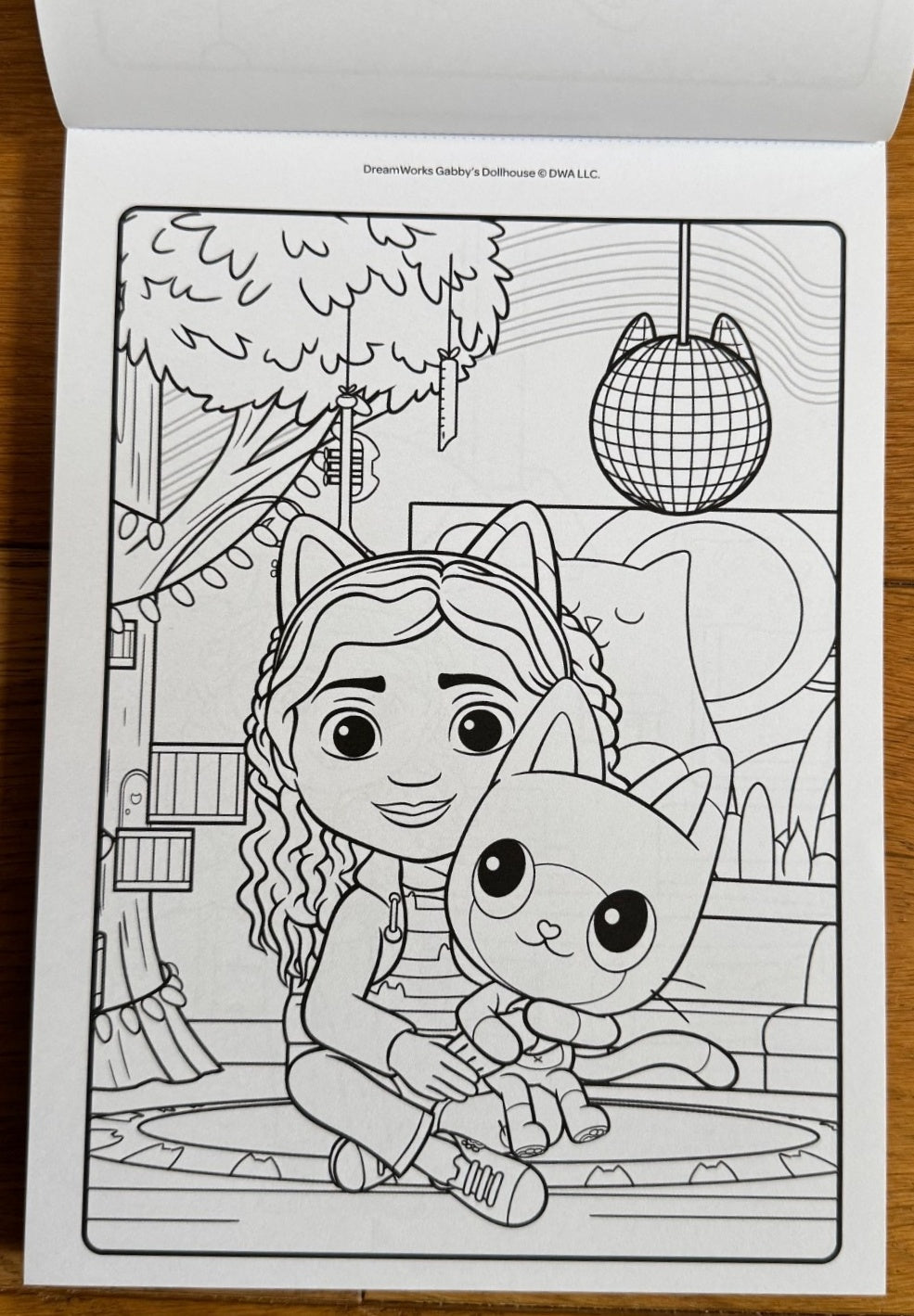 Gabby's Dollhouse Mega Colouring Pad - Anilas UK