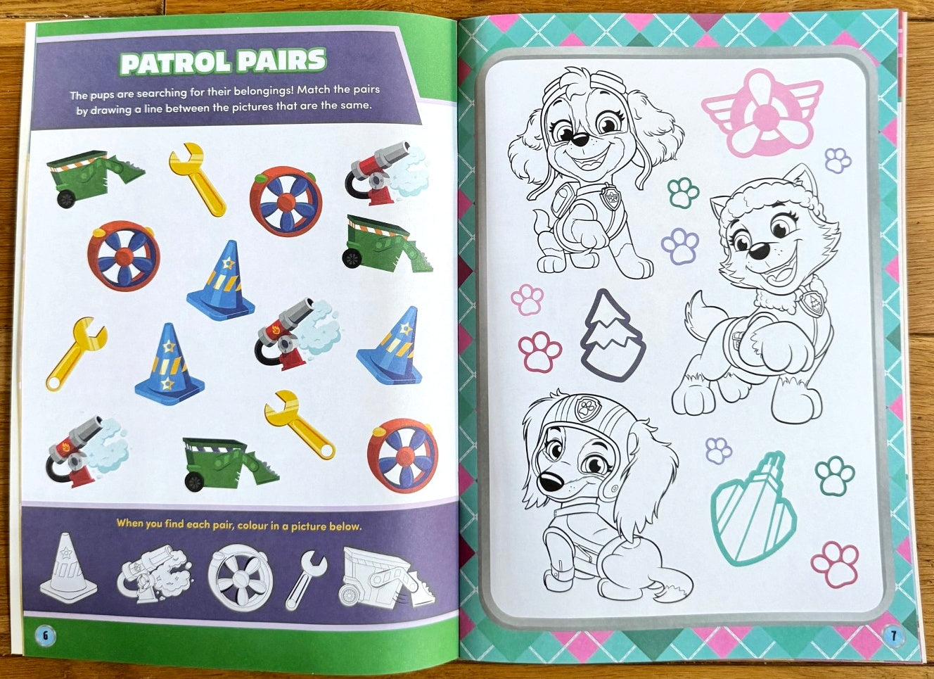 Paw Patrol Colourama Activity Book - Anilas UK
