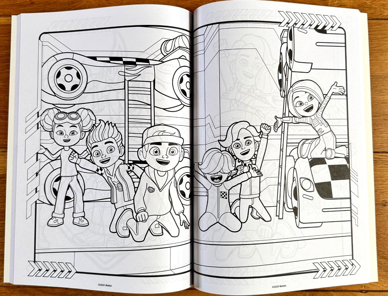Hot Wheels Jumbo Colouring Book
