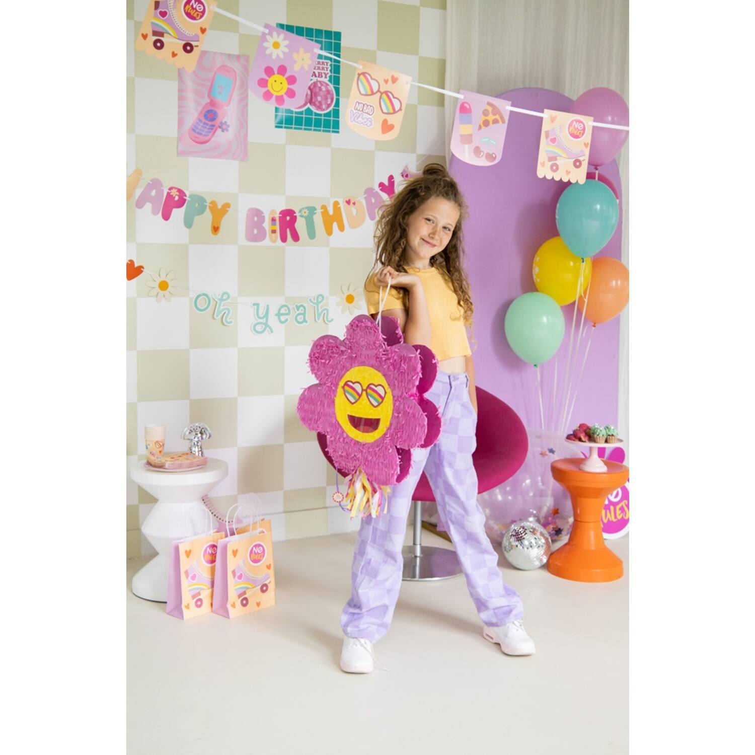 Piñata -  Boho Girlz  (31x45x10 cm) - Anilas UK