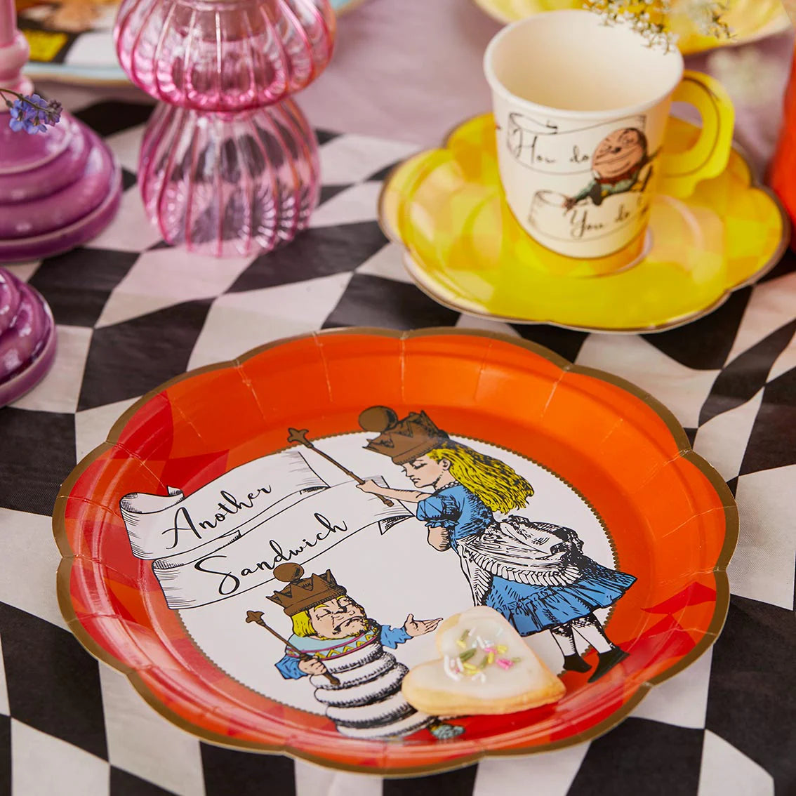 Truly Alice Bright Paper Plates - 23cm (12 Pack) - Anilas UK