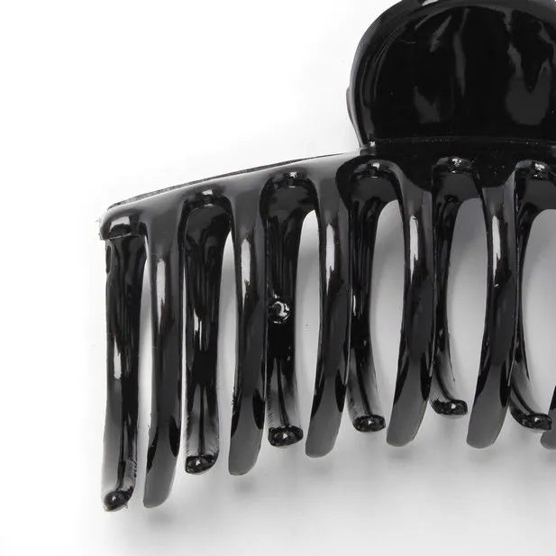 Girls Black Claw Hairclip 9 cm, Plastic with Metal Hinge - Anilas UK