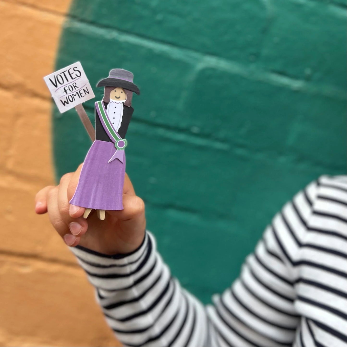 Make Your Own Emmeline Pankhurst Peg Doll - Anilas UK