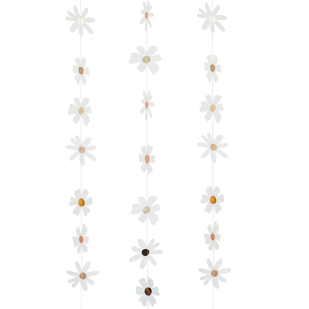 Hanging Daisy Decorations - 5m - Anilas UK