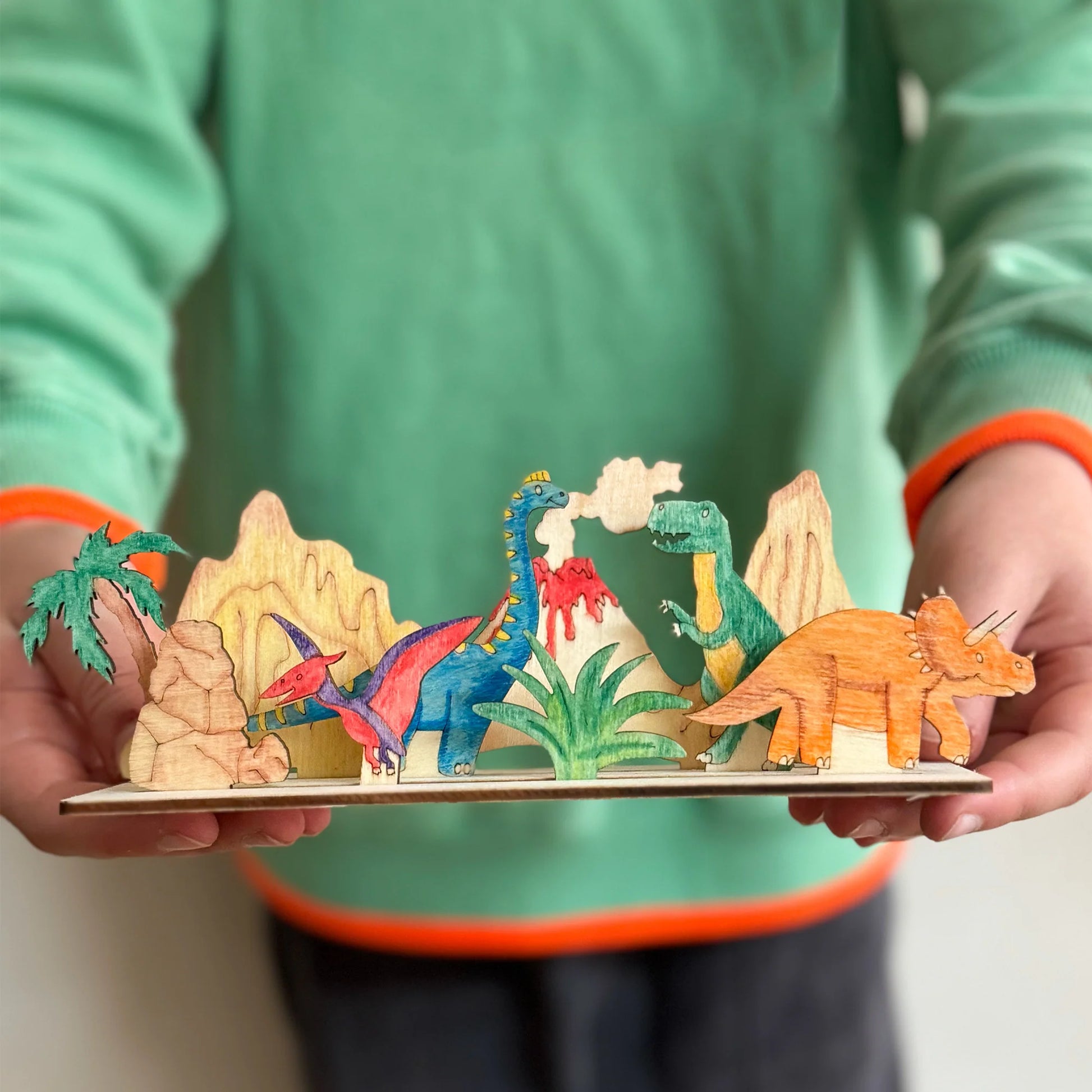 Make Your Own Dinosaur Scene Craft Kit - Anilas UK