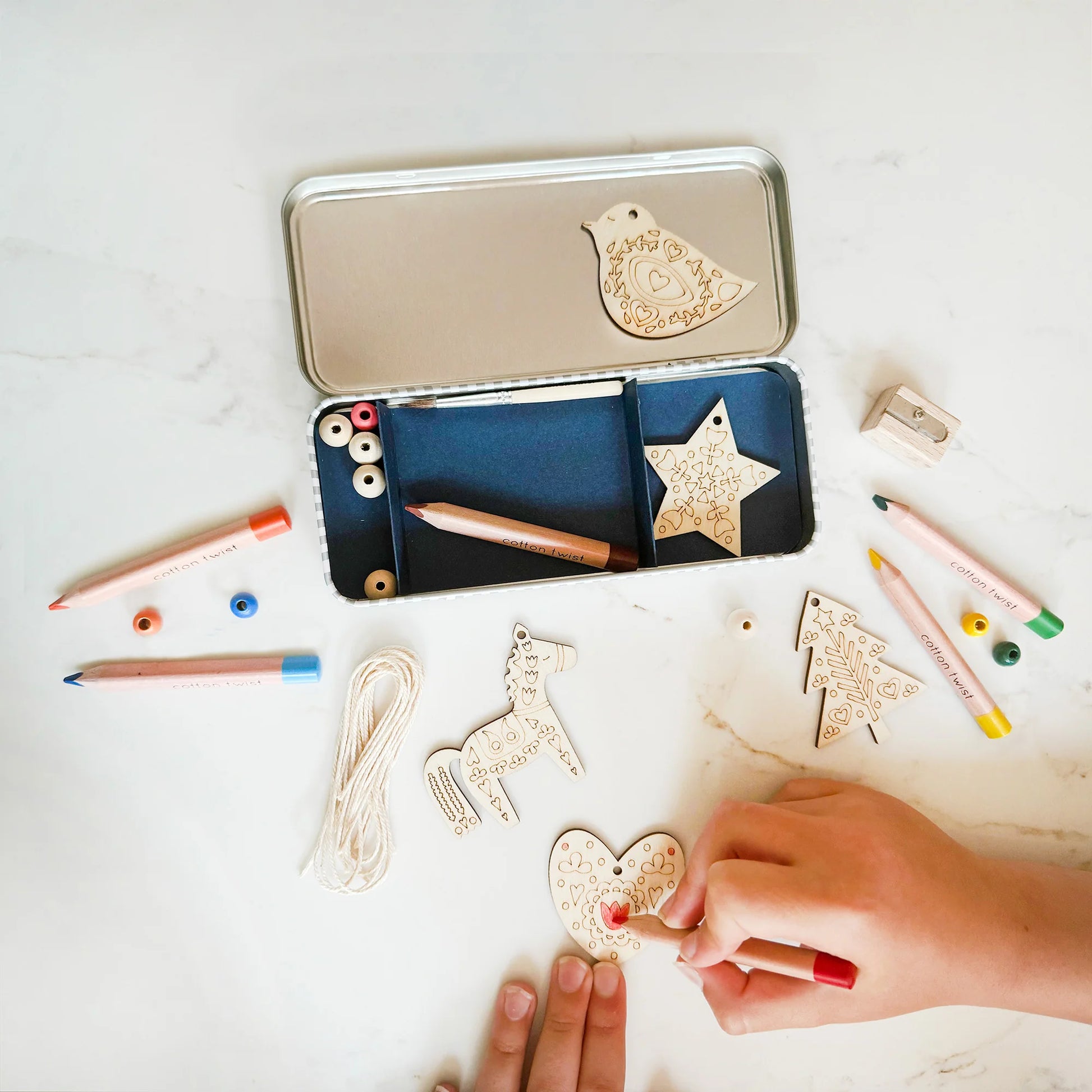 Folk Art Decoration Kit - Anilas UK