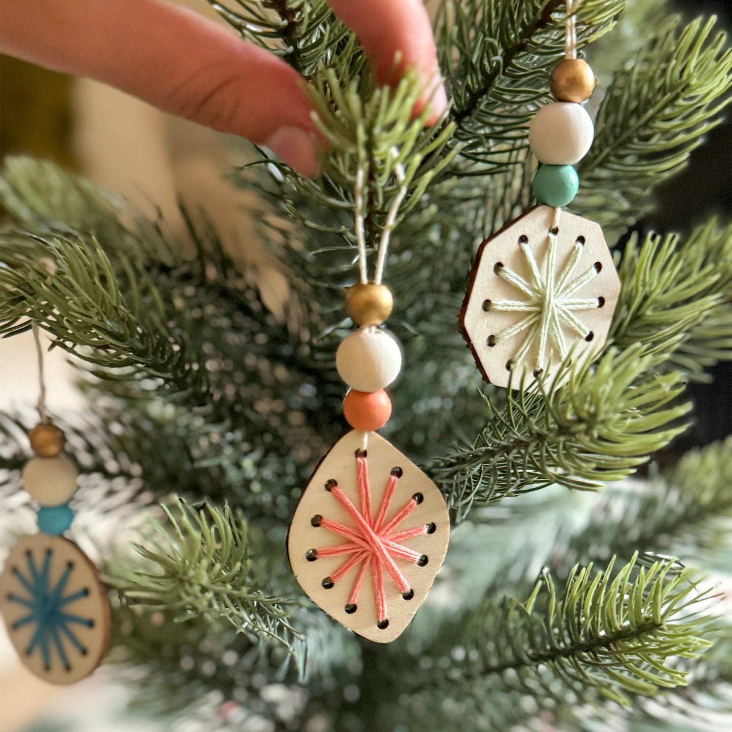 Woven Snowflake Christmas Tree Decoration Kit - Anilas UK