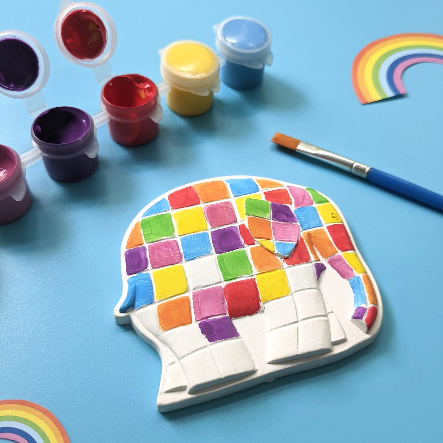 Elmer Children's Art Activity Set - Includes Paints, Crayons and Stickers - Anilas UK