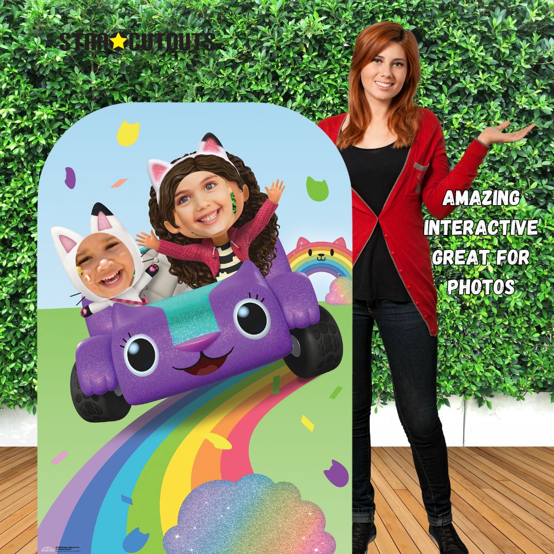 Gabbys Dollhouse Carlita, Pandy Paws Driving Cardboard Cut Out 131cm - Anilas UK