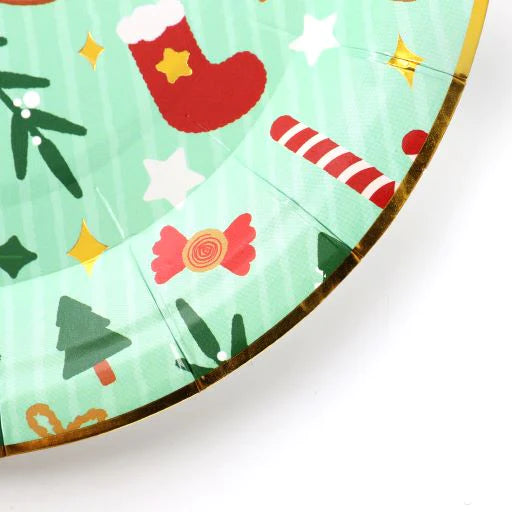 Christmas Design Paper Plates - 18cm (Pack of 10) - Anilas UK