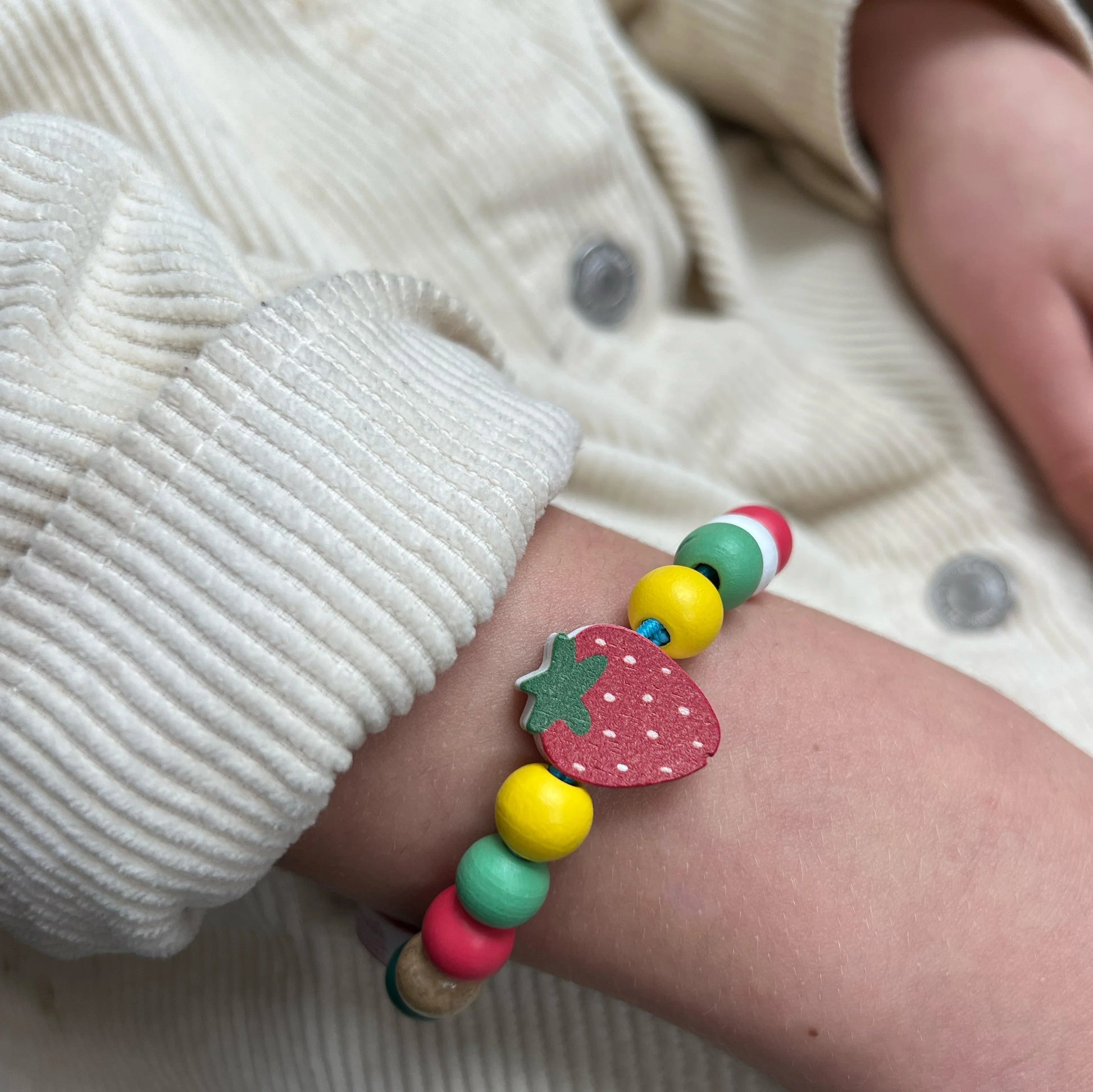 Make Your Own Strawberry Bracelet - Anilas UK