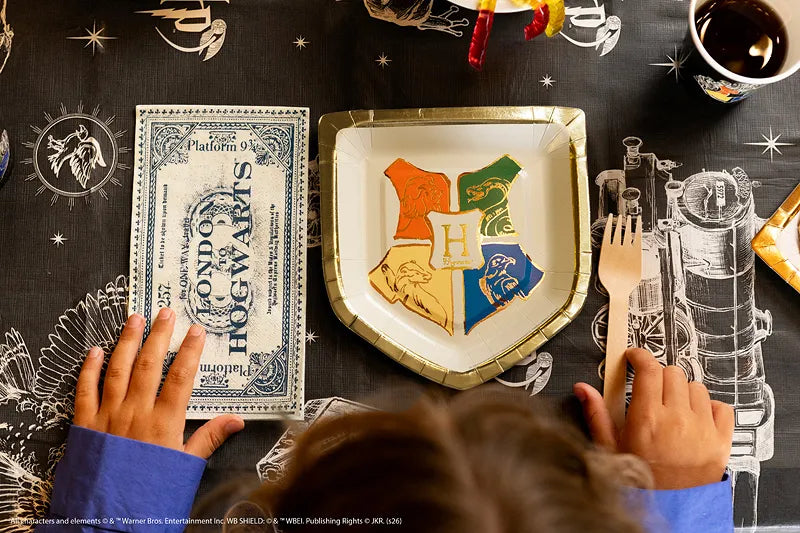 Harry Potter Hogwarts Crest Paper Plates (Pack of 6)