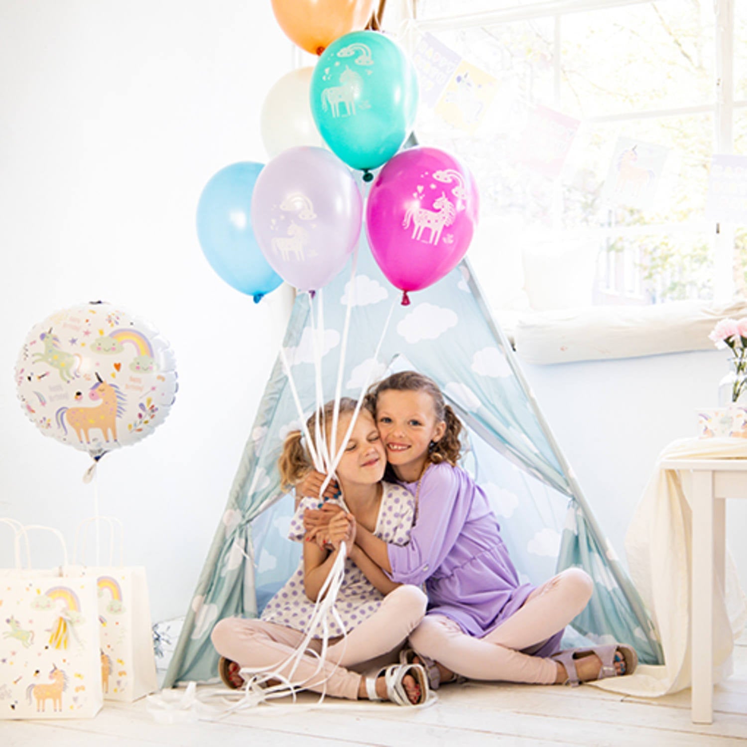 Unicorns & Rainbows Foil Birthday Party Balloon - "Happy Birthday" -  (45 cm) - Anilas UK