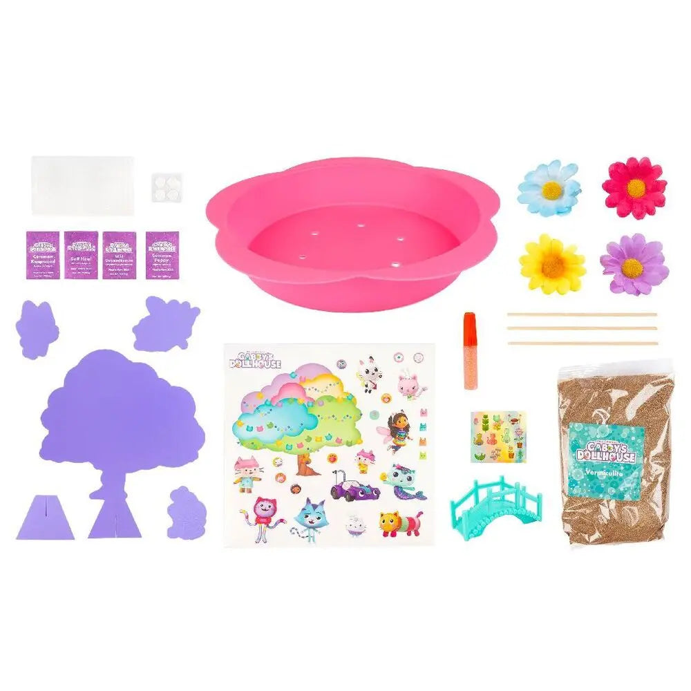 Gabby's Dollhouse Gardening Accessories