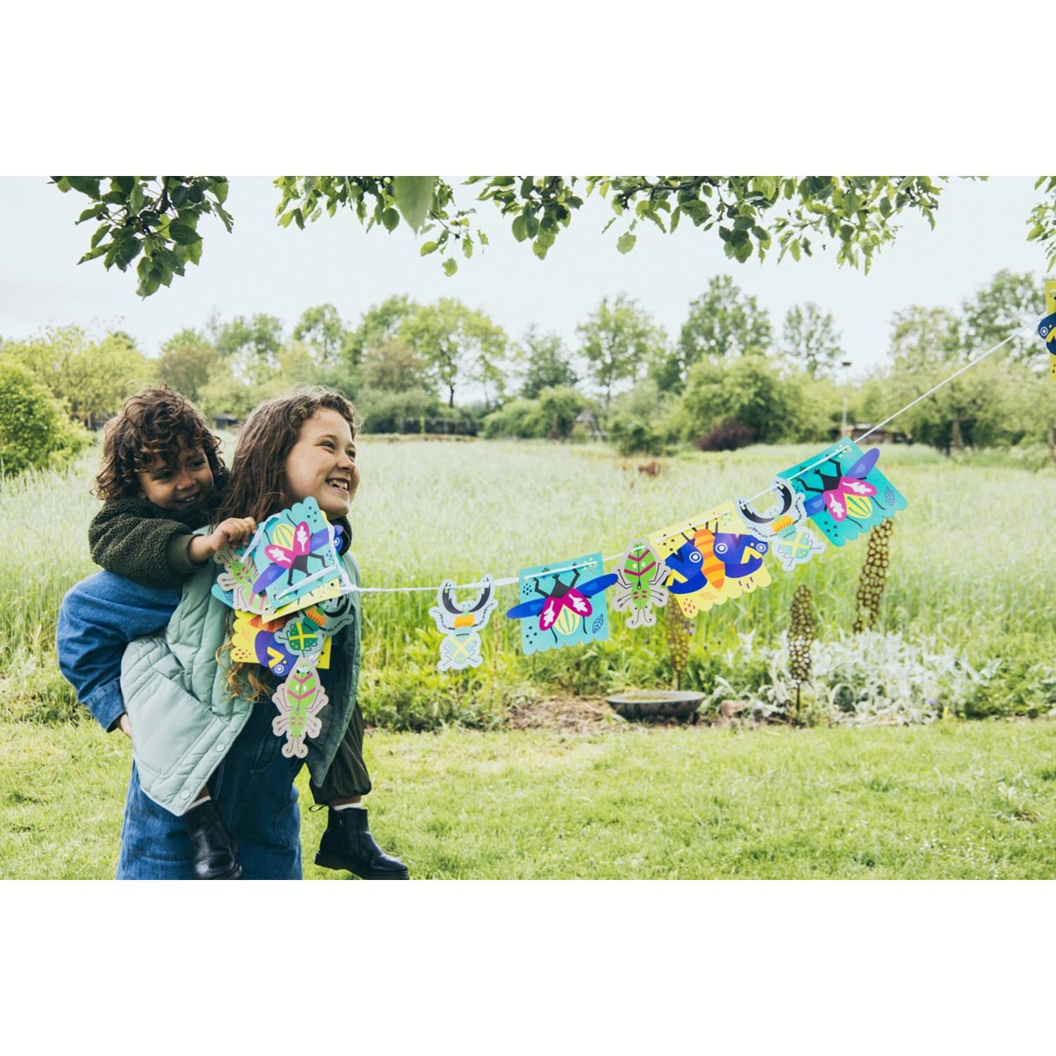 Buzzing Bugs "Happy Birthday" Banner - Anilas UK