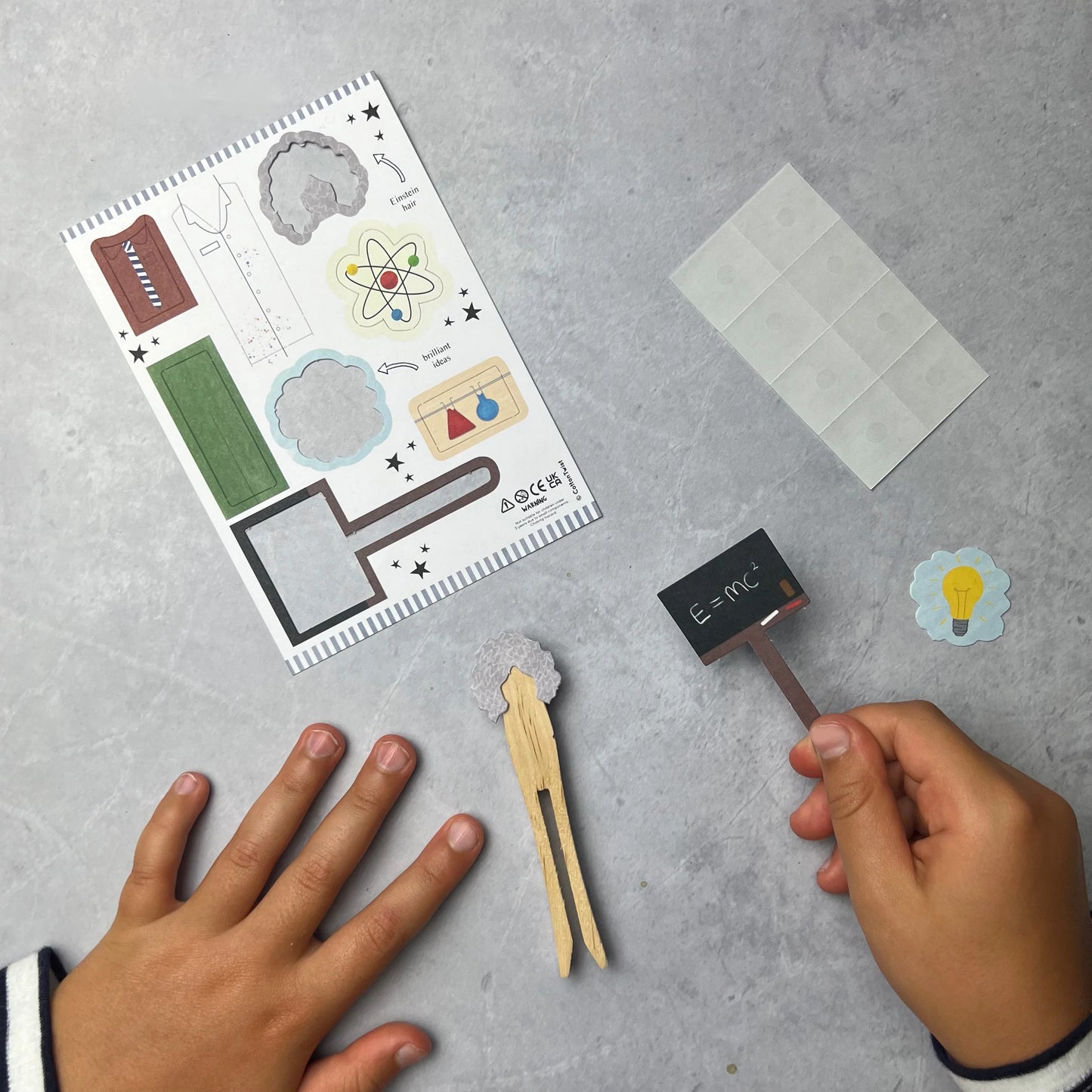 Make Your Own Albert Einstein Peg Doll - Anilas UK