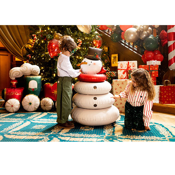 Snowman Shaped Floor Standing Foil Balloon (64.5 x 120 cm)
