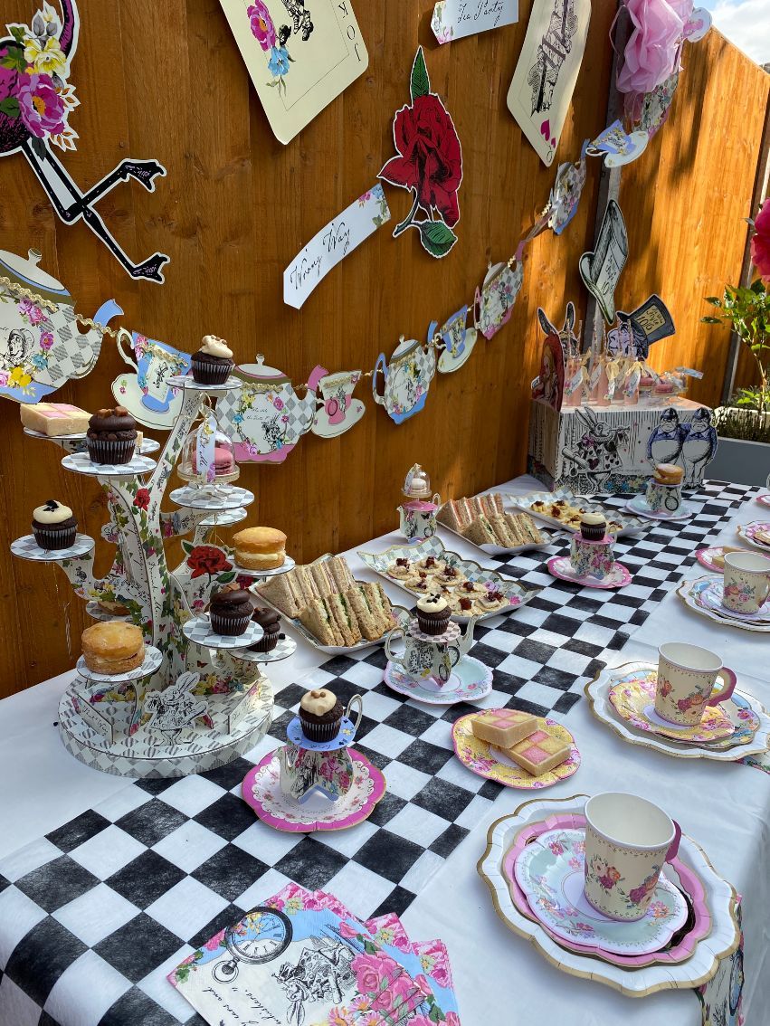 Alice in Wonderland Tree Shaped Cake Stand Party Table Decoration - Anilas UK
