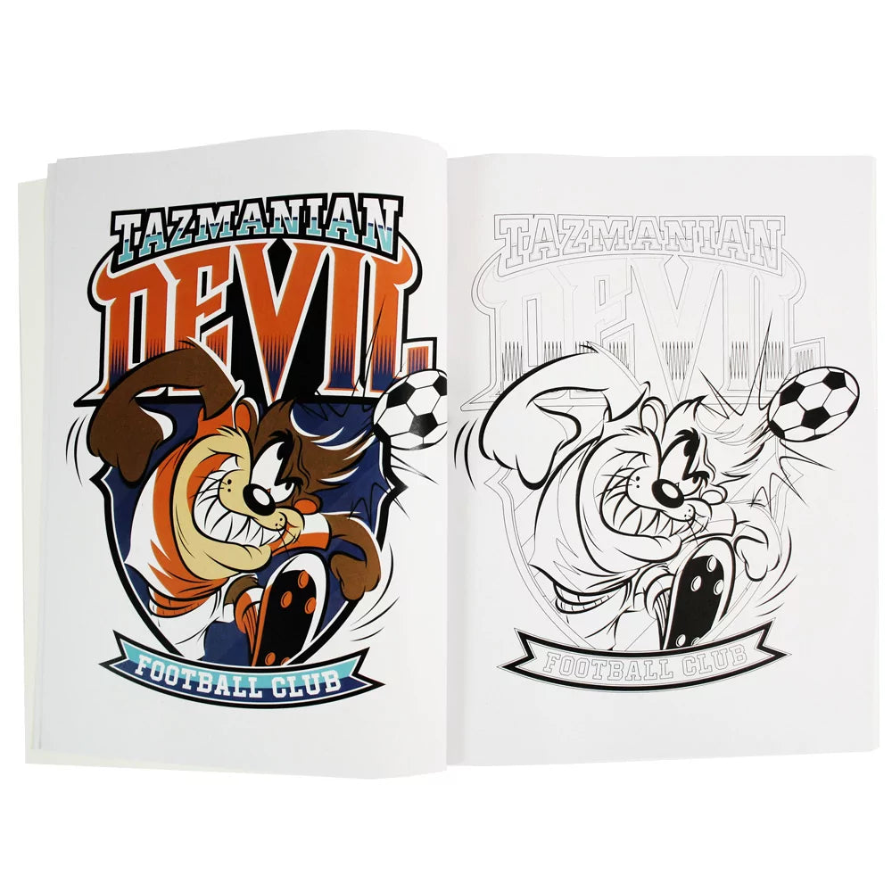 Interior spread of Looney Tunes Colorido 3 Book showing sample wacky character pages ready for kids' colourful chaos