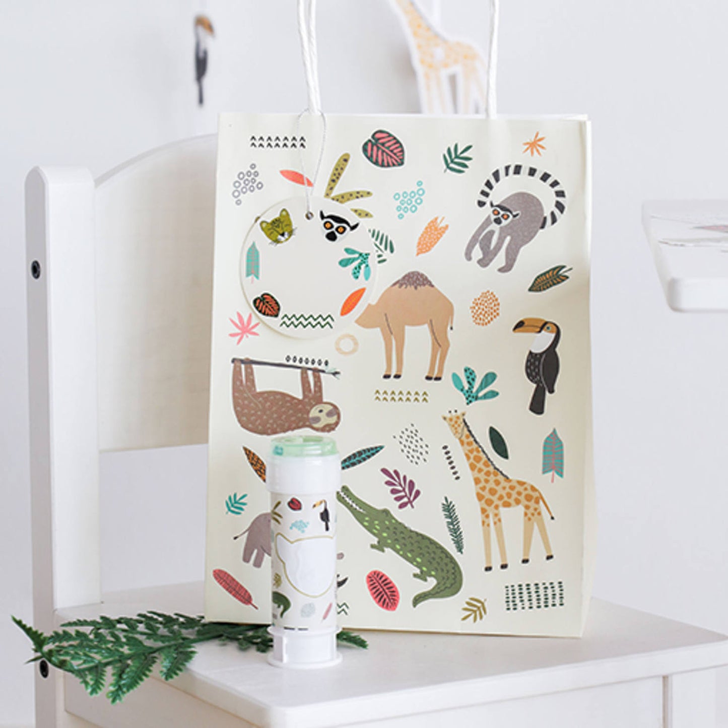 Zoo Party Gift Bags, 27 x 20 cm, 6 Multicolour Paper Bags for Kids’ Parties