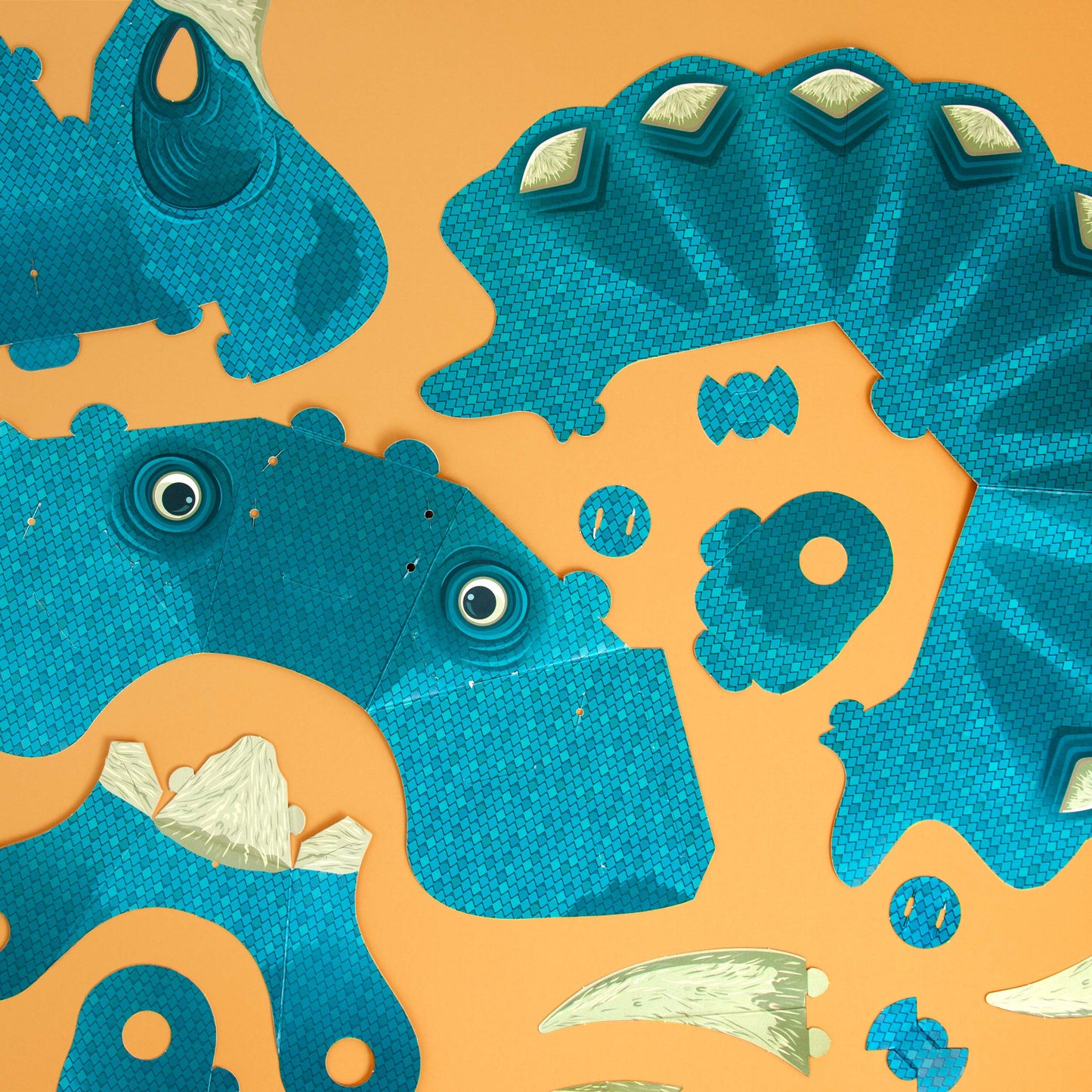 Clockwork Soldier's Make Your Own Triceratops Mask - Anilas UK
