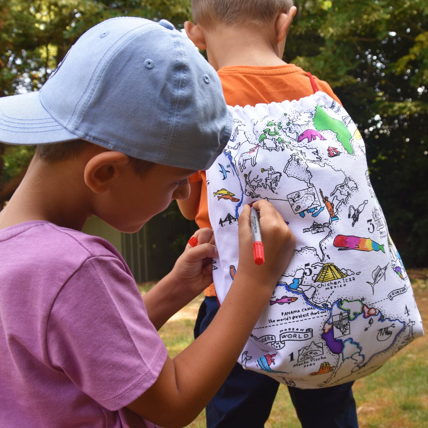 Eat Sleep Doodle's World Map Colour in Backpack - Anilas UK