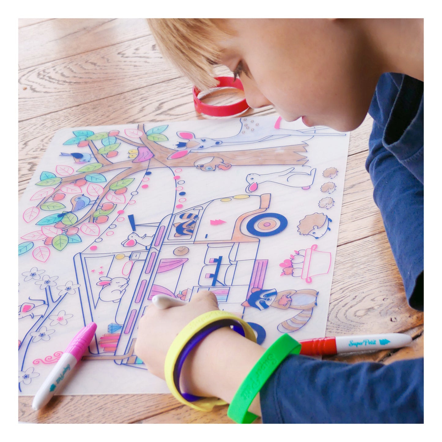 Super Petit - Artiste Colouring Placemat - Dream Van - Anilas UK