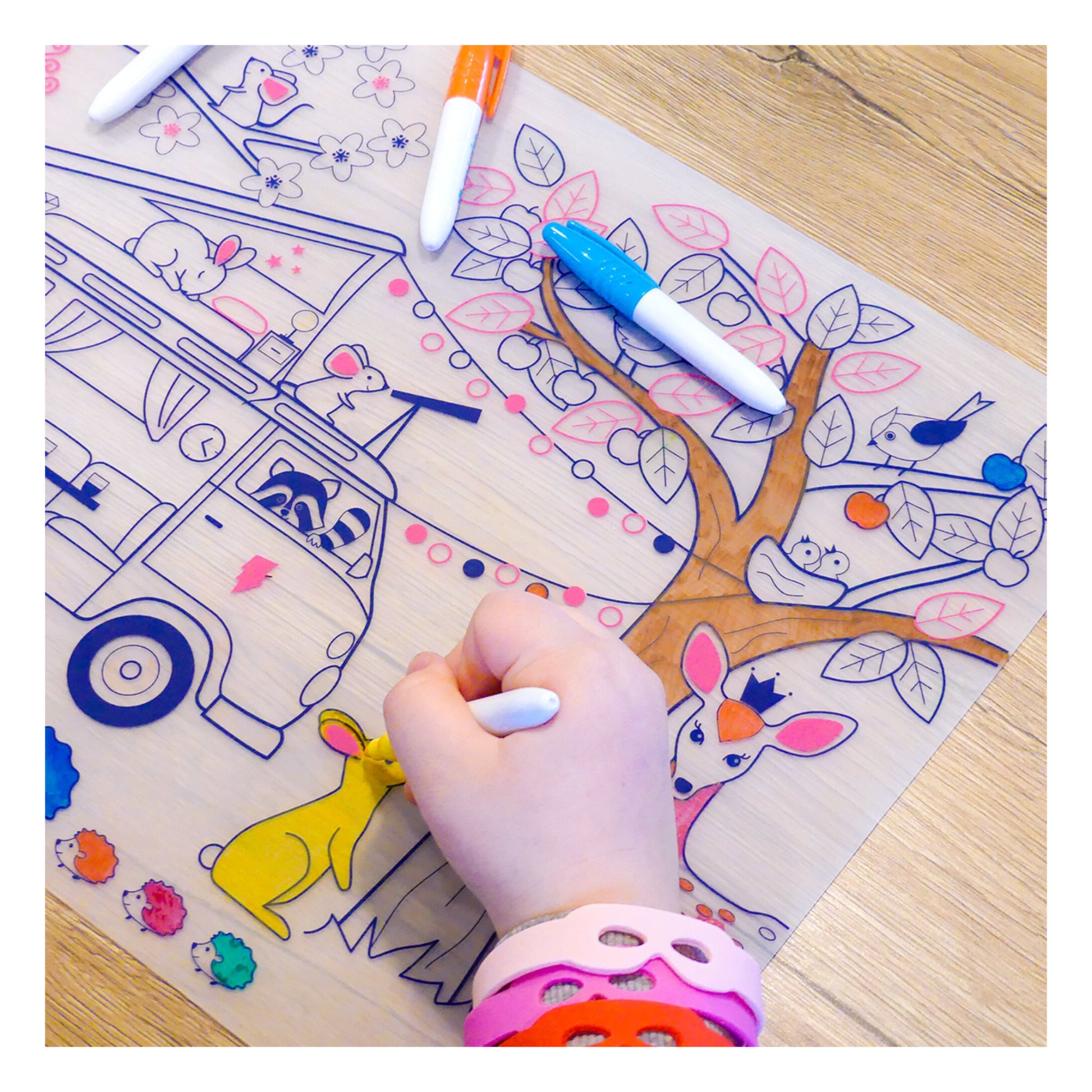 Super Petit - Artiste Colouring Placemat - Dream Van - Anilas UK